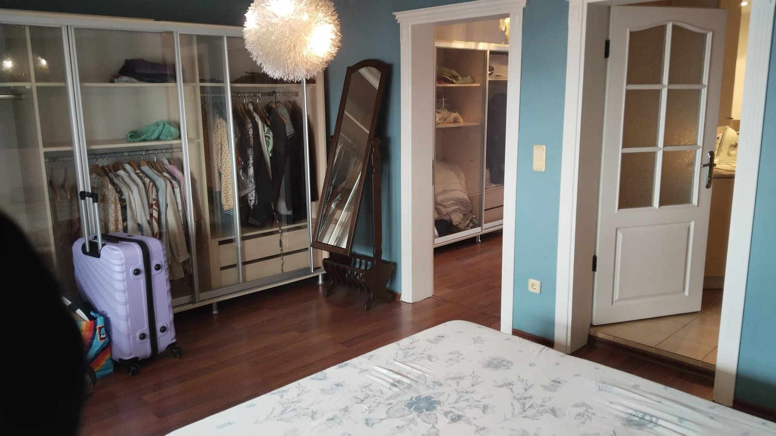   YABANCI SATIŞINA UYGUN OSMANBEY METROYA 5 DK. KURTULUŞ ANA CADDE 1. ADA DA 3+2 ASANSÖRLÜ 150m2  ŞİŞLİ satılık daire vizyon gayrimenkul fırsat