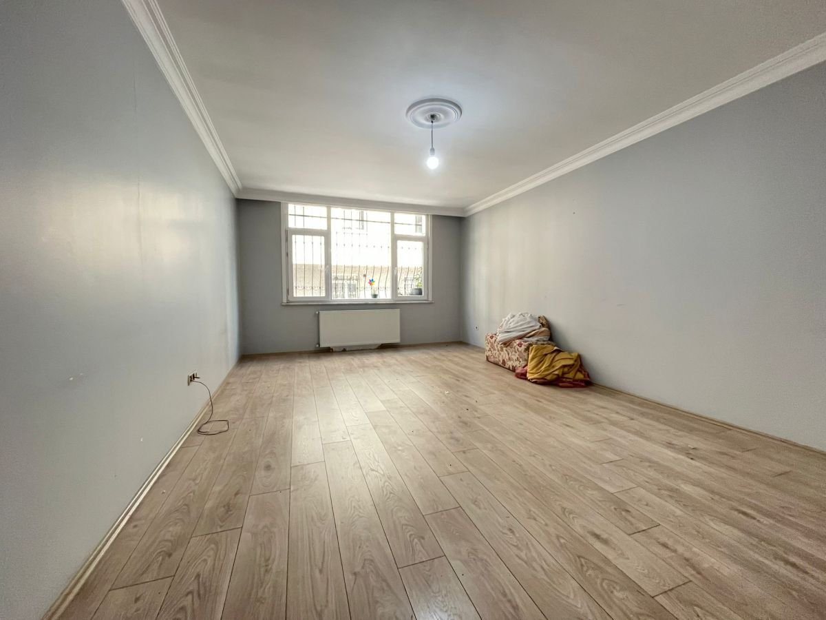 KUYULUBAĞ SOKAK TA 130m2 3+1 OTOPARKLI KOMBİLİ şişli satılık daire vizyon gayrimenkul fırsat