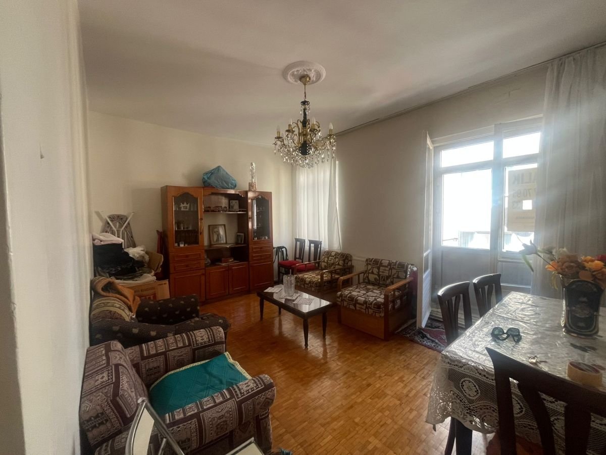 KURTULUŞ'TA 2+1 KOMBİLİ 2.KAT BEYOĞLU kiralık daire vizyon gayrimenkul