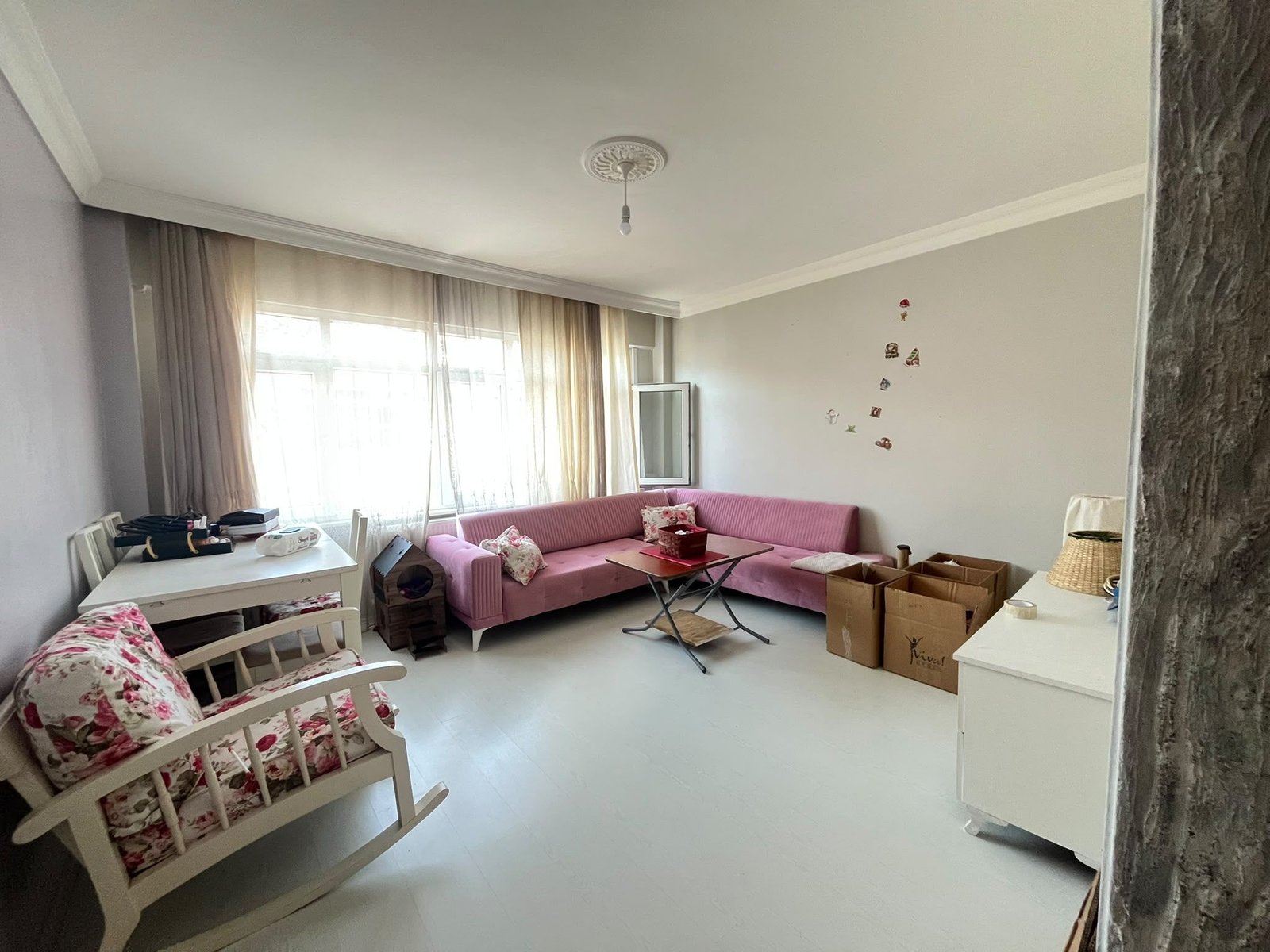 Şişli Kahraman Bey'de 2+1 Balkonlu Daire Şişli kiralık daire vizyon gayrimenkul